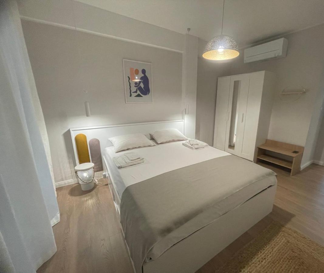 Sea Esta Apartment Néa Péramos Exteriör bild
