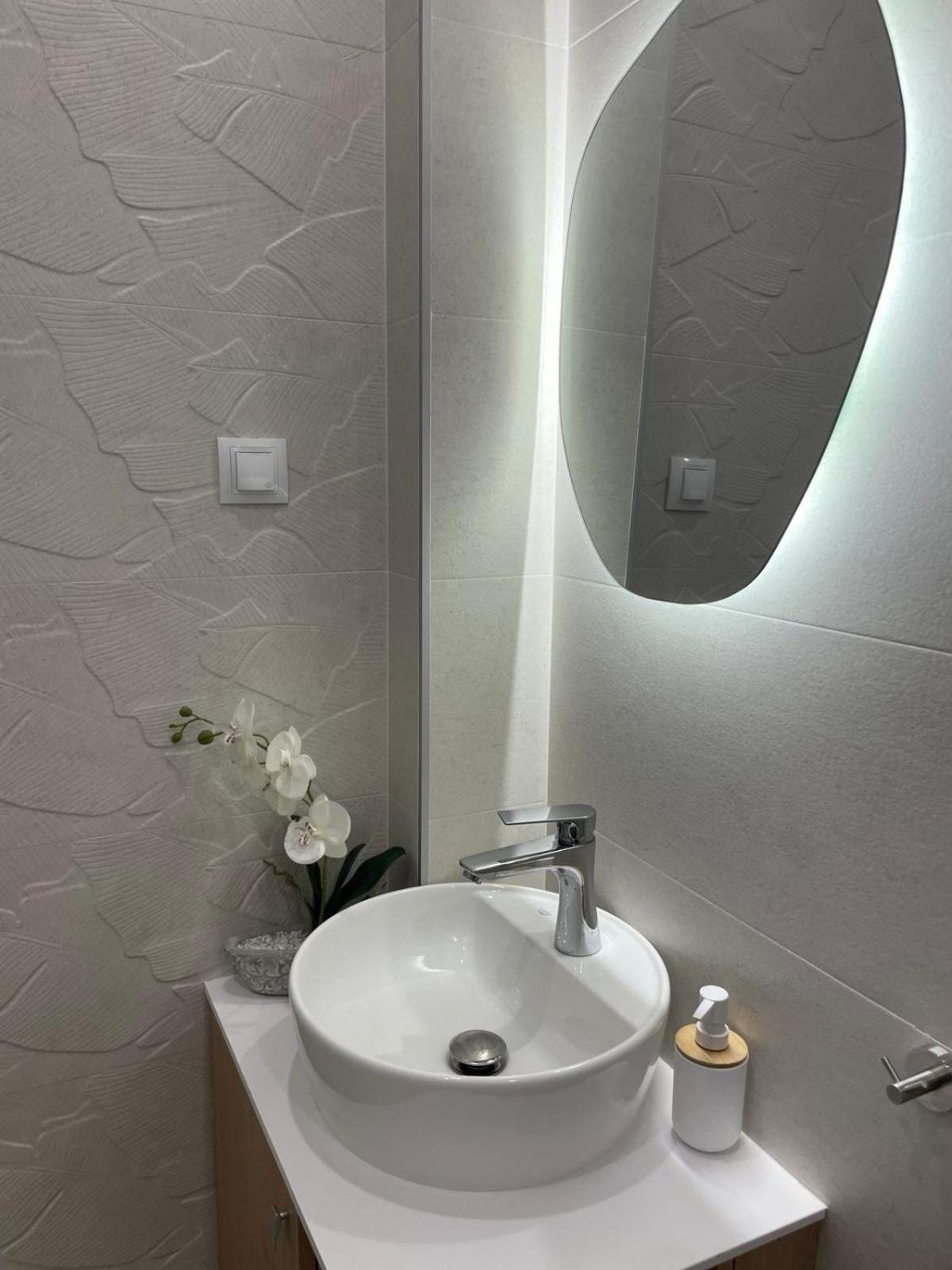 Sea Esta Apartment Néa Péramos Exteriör bild